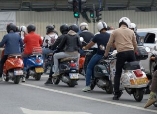 Jak witają się motocykliści?