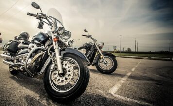 Jak się odpala motor? Jak się odpala motor?